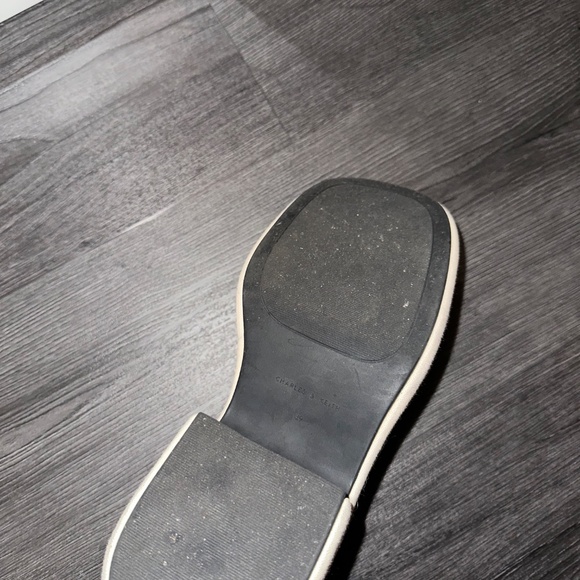 Charles and Keith shoes - Picture 4 of 7